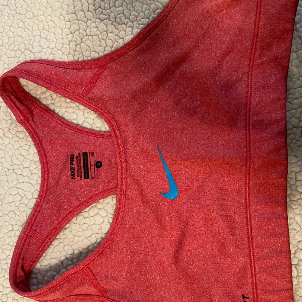 Nike sports bra